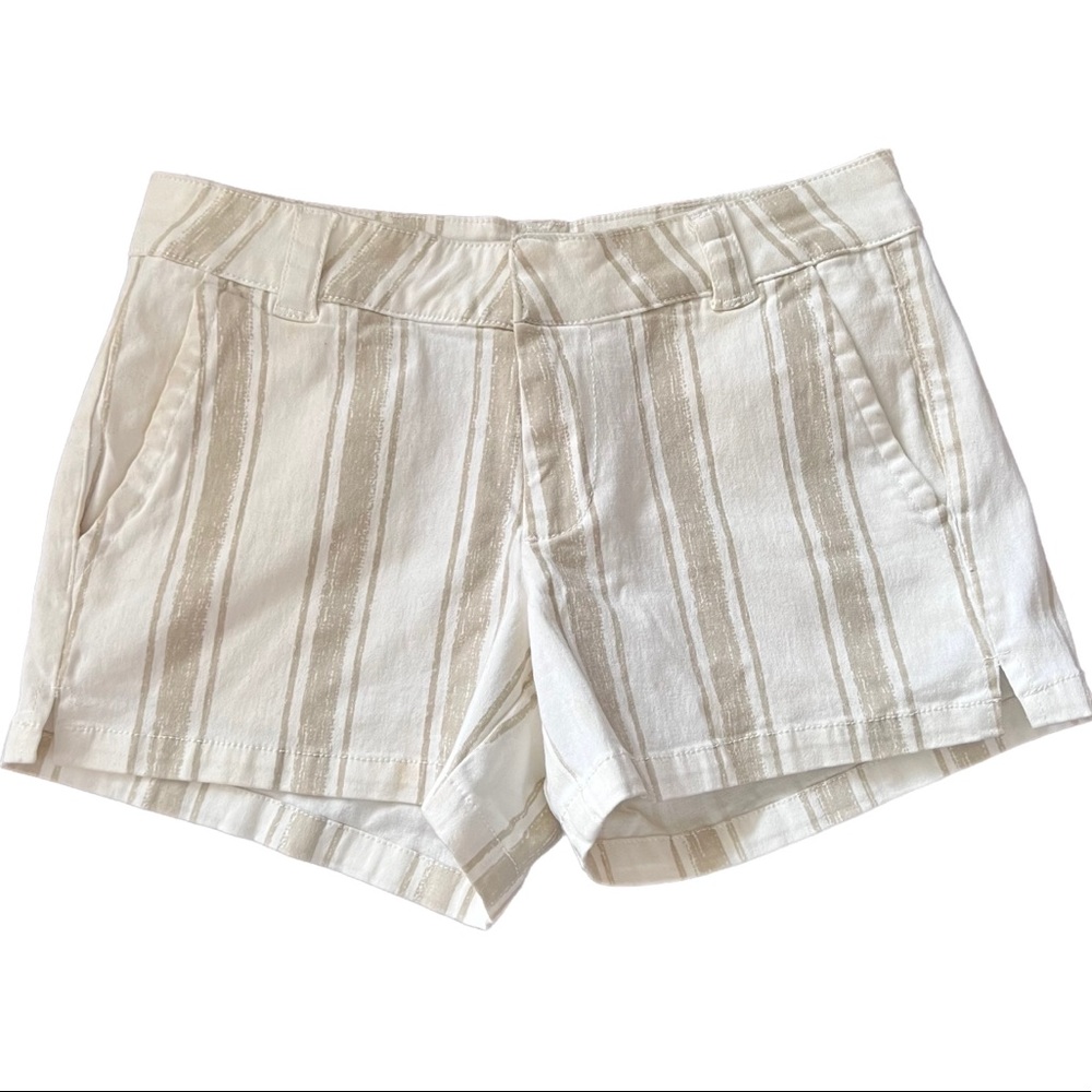 🔵 3/ $15 - NY & Company Striped Tan and White Cotton Shorts Size 0